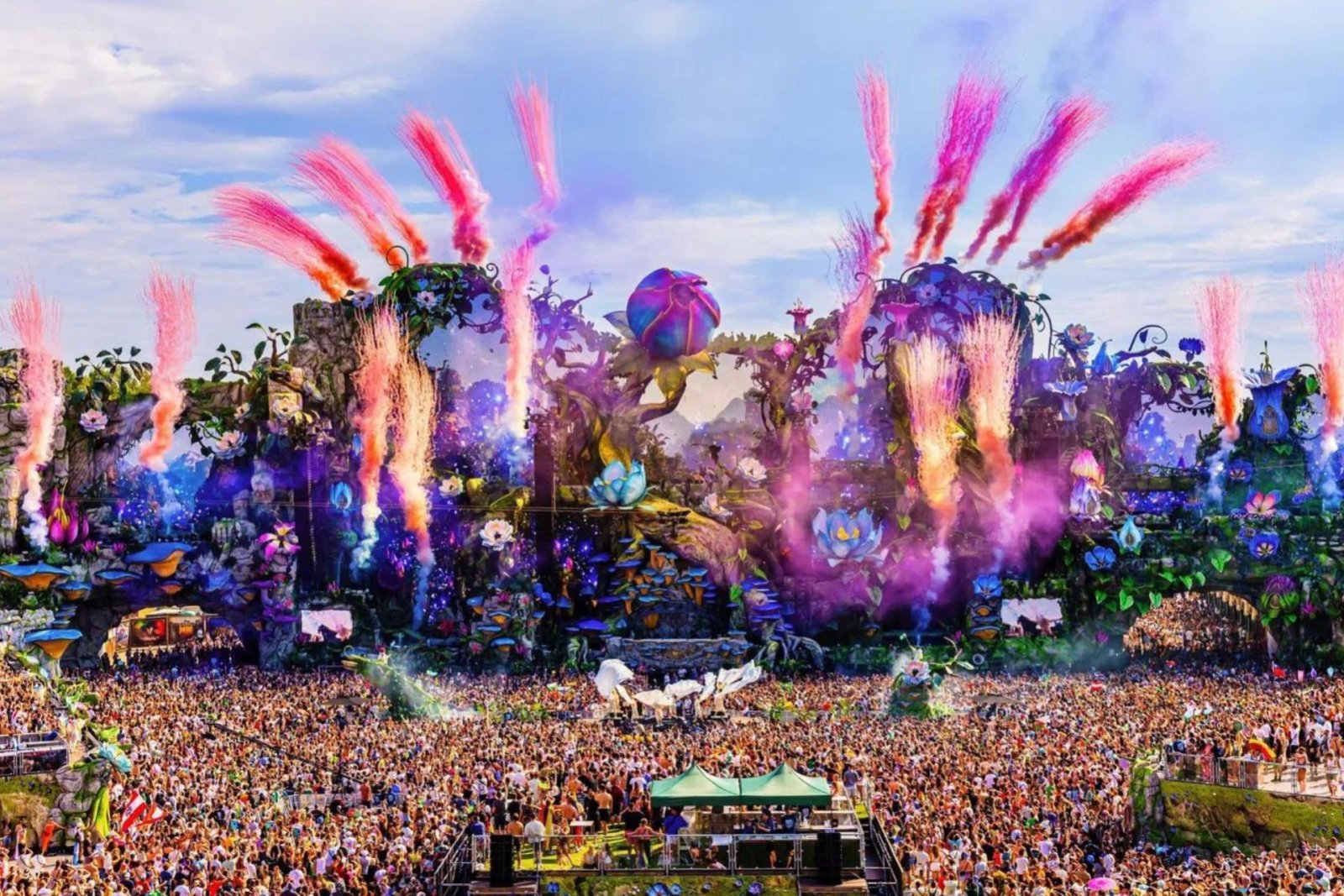 Tomorrowland.jpg